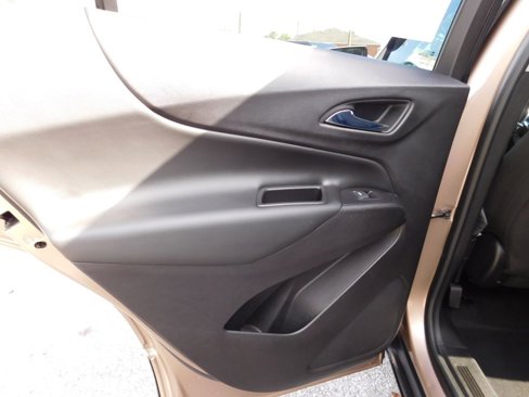 Used 2019 Chevrolet Equinox LT image 10