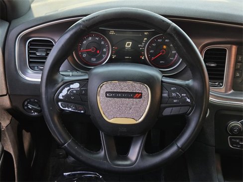 Used 2016 Dodge Charger SE image 30