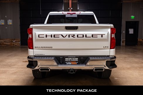 Used 2024 Chevrolet Silverado 1500 LTZ w/ LTZ Premium Package image 7