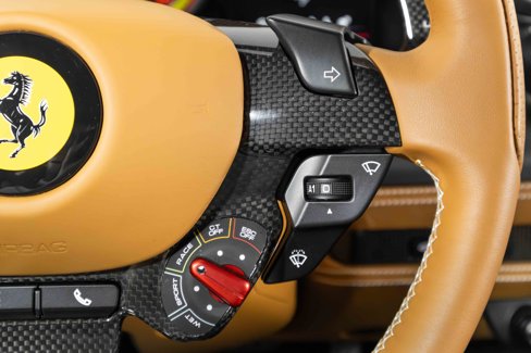 Used 2022 Ferrari F8 Tributo image 22
