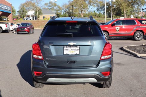 Used 2022 Chevrolet Trax LT w/ LT Convenience Package image 28