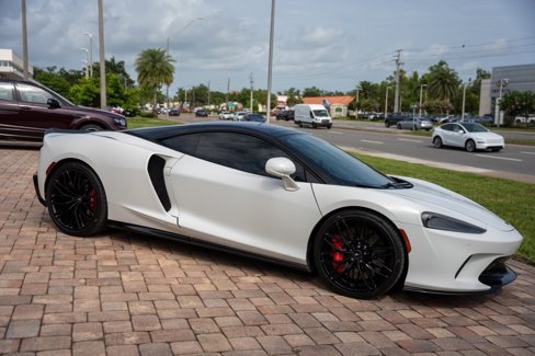Used 2021 McLaren GT image 6