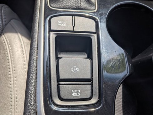 Used 2018 Hyundai Sonata Limited image 17