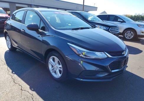 Used 2018 Chevrolet Cruze LT w/ Convenience Package image 5