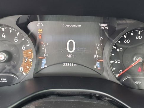 Used 2022 Jeep Compass Limited image 11