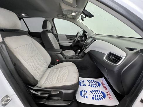 Used 2018 Chevrolet Equinox LS image 9