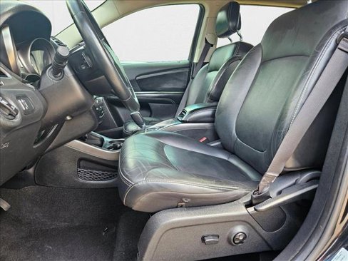 Used 2015 Dodge Journey Crossroad w/ Flexible Seating Group image 16