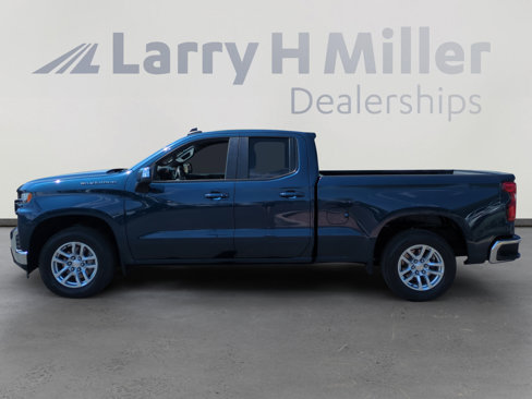 Used 2020 Chevrolet Silverado 1500 LT w/ All-Star Edition image 2