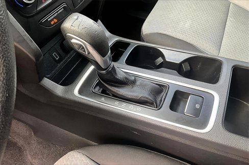 Used 2018 Ford Escape SE image 17