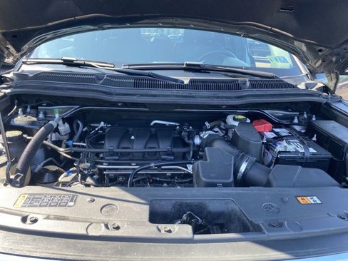 Used 2018 Ford Explorer Limited w/ Ford Safe & Smart Package image 31