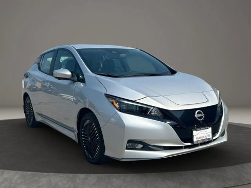 Used 2023 Nissan Leaf SV Plus image 7