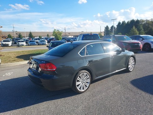 Used 2014 Volkswagen Passat 1.8T Sport image 5