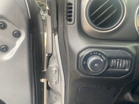 Used 2019 Jeep Wrangler Unlimited Sport S image 15