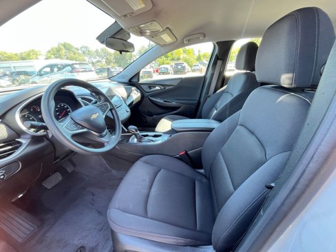 Used 2024 Chevrolet Malibu LT image 27