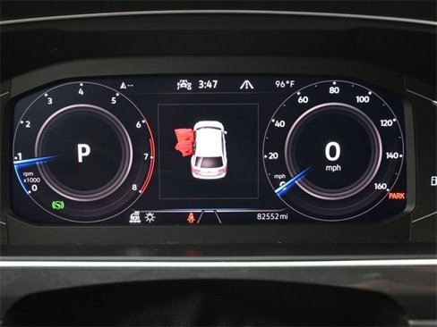 Used 2022 Volkswagen Tiguan SEL R-Line image 6