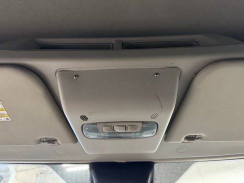 Used 2017 Ford Transit 350 130 Medium Roof image 19