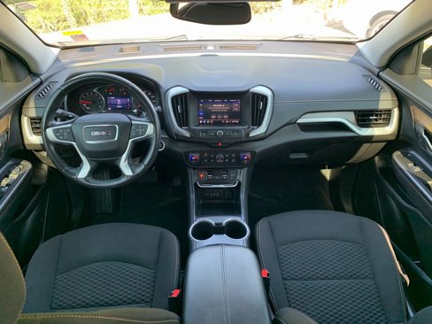 Used 2021 GMC Terrain SLE w/ Driver Convenience Package image 12