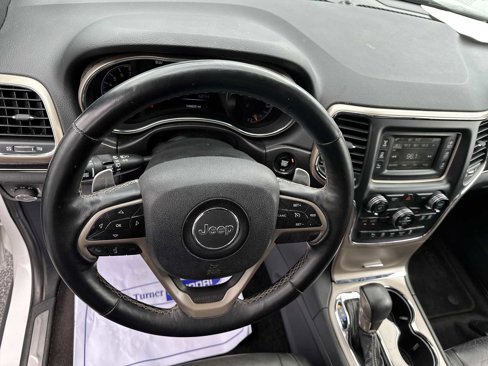 Used 2017 Jeep Grand Cherokee Limited image 13