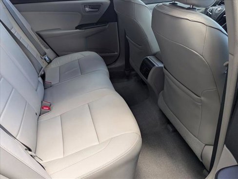Used 2017 Toyota Camry XLE image 20