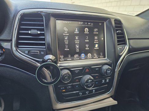 Used 2015 Jeep Grand Cherokee Limited w/ Trailer Tow Group IV image 56