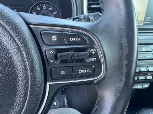Used 2017 Kia Sportage EX w/ EX Technology Package image 16