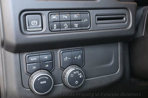 Used 2022 Chevrolet Tahoe Z71 w/ Luxury Package image 16