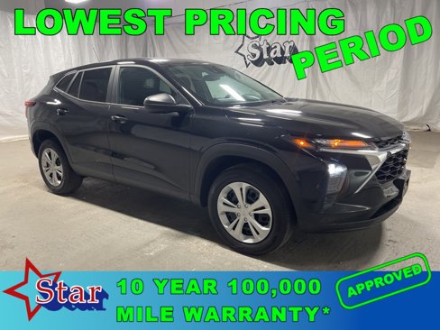Used 2024 Chevrolet Trax LS image 1