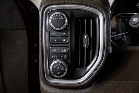 Used 2020 GMC Sierra 1500 SLT image 25
