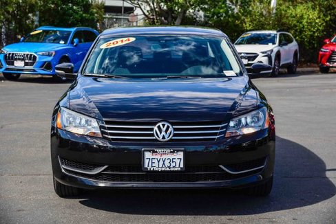 Used 2014 Volkswagen Passat 1.8T S image 2