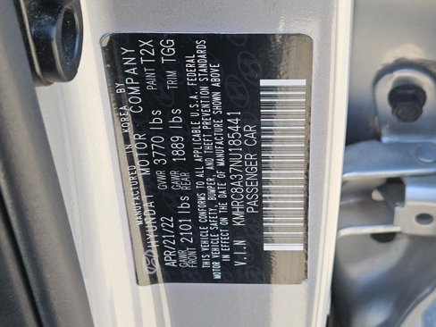 Used 2022 Hyundai Venue SEL image 24