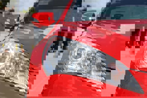 Used 2012 Hyundai Genesis 3.8 image 5