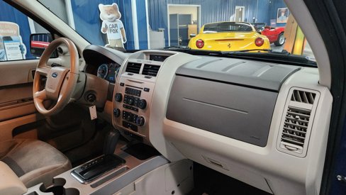 Used 2008 Ford Escape XLT image 12