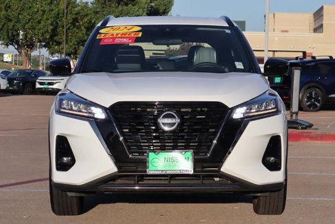 Certified 2024 Nissan Kicks SR w/ SR Premium Package image 4