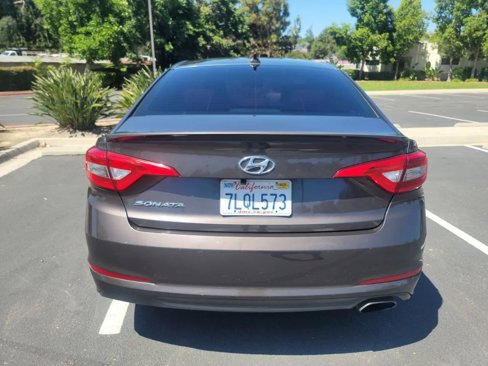 Used 2015 Hyundai Sonata SE image 6
