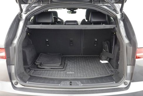 Used 2020 Jaguar E-PACE R-Dynamic S image 28