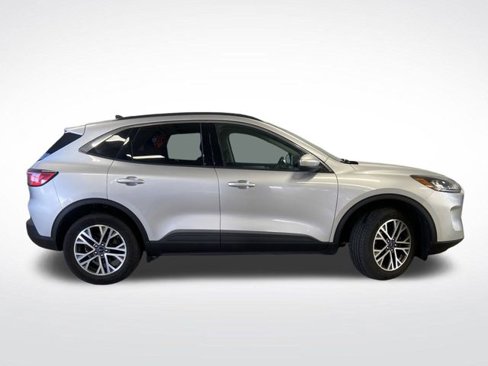 Used 2020 Ford Escape SEL image 2