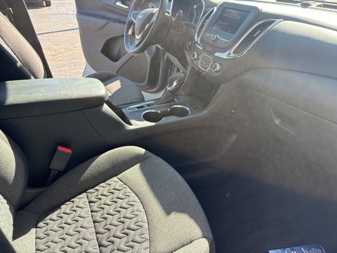Used 2024 Chevrolet Equinox LT image 17