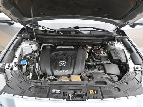 Used 2019 MAZDA CX-5 Touring image 11