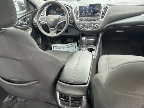 Used 2019 Chevrolet Malibu LT image 38
