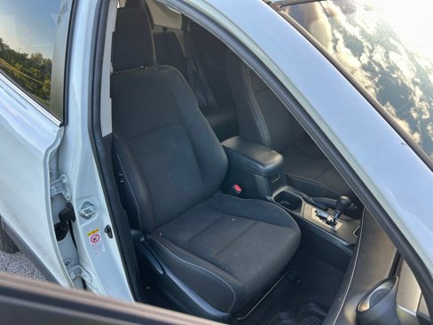 Used 2018 Toyota RAV4 XLE image 14