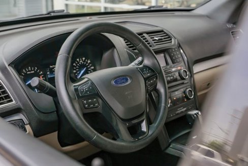 Used 2016 Ford Explorer FWD image 23
