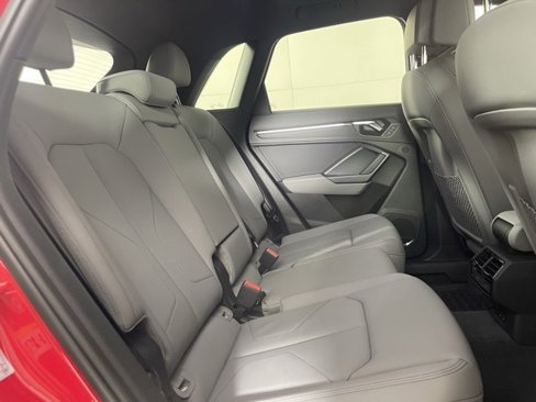 Used 2020 Audi Q3 2.0T Premium Plus image 16