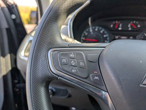 Used 2024 Chevrolet Equinox LS image 12