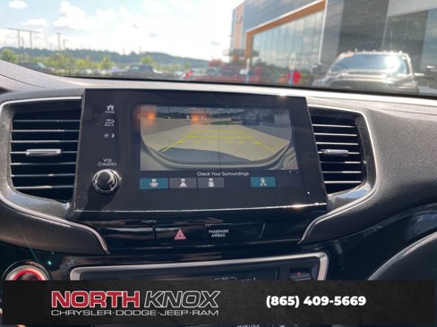 Used 2019 Honda Pilot Touring image 10