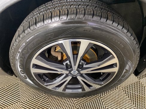 Used 2019 Nissan Rogue SV w/ Premium Package image 33