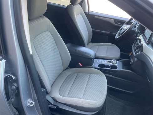 Used 2022 Ford Escape SE w/ Cold Weather Package image 49