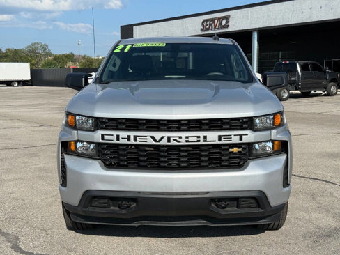 Used 2021 Chevrolet Silverado 1500 Custom image 2