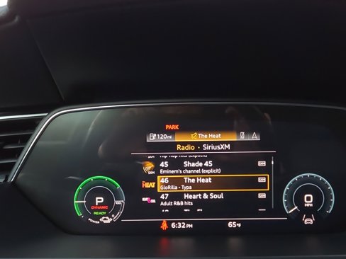 Used 2022 Audi e-tron Premium Plus w/ Premium Plus Package image 66