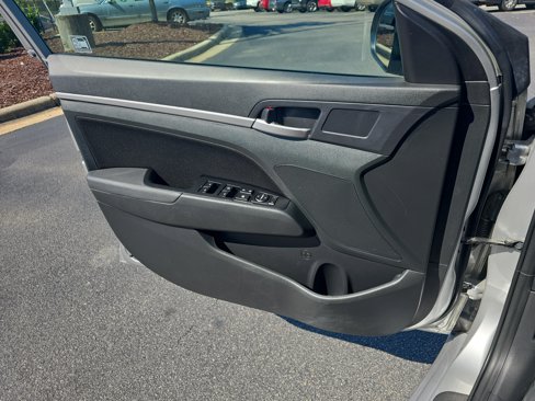 Used 2020 Hyundai Elantra SEL w/ Cargo Package (C1) image 25