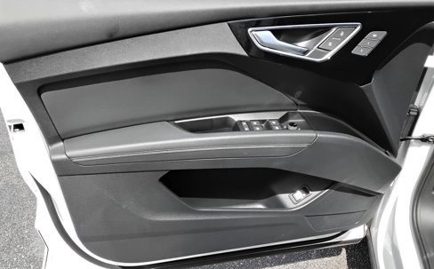 Certified 2023 Audi Q4 e-tron Premium Plus w/ Premium Plus image 16